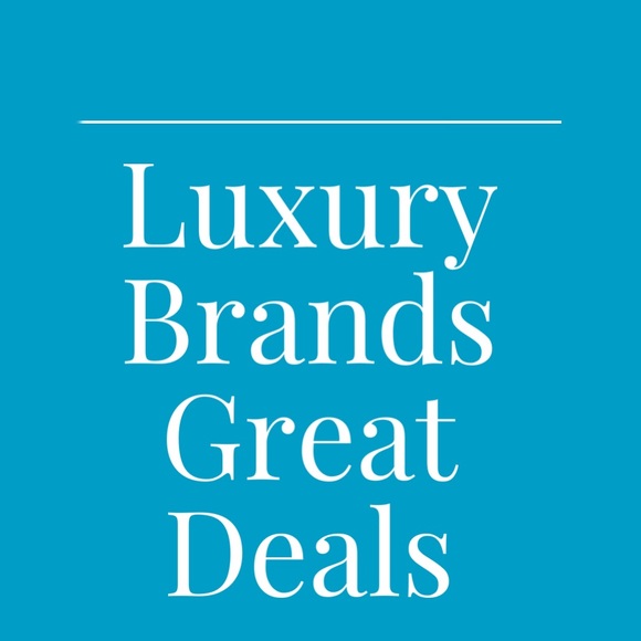 Welcome to My Closet - Picture 3 of 6